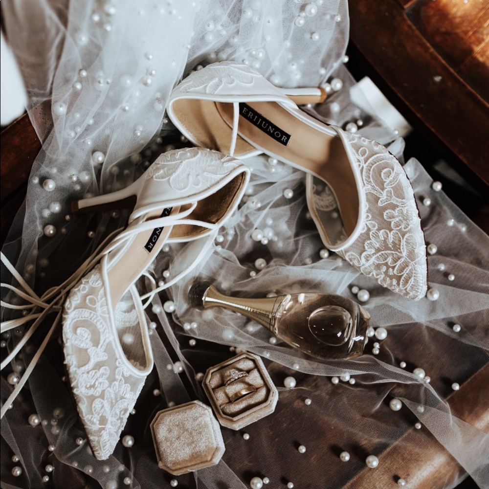 Ivory lace bridal shoes